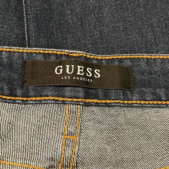 GUESS Men’s Distressed Utility Fit Denim Jeans. Sz 38X32. - Picture 7 of 9